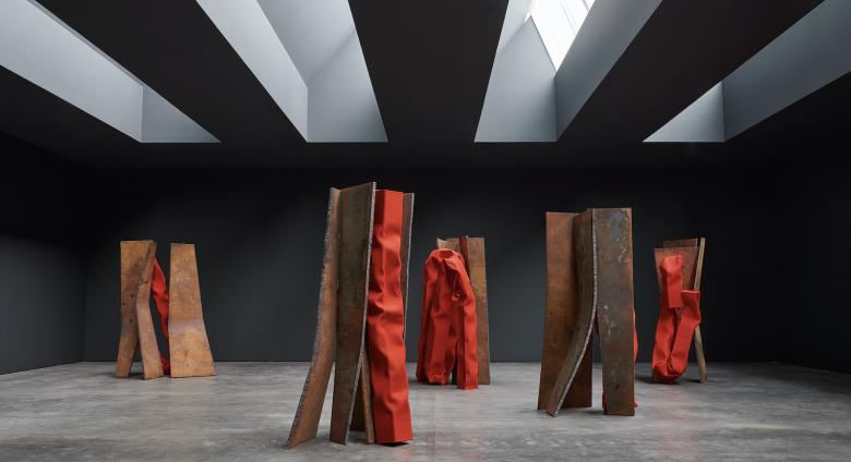 Installation view, Carol Bove: Chimes at Midnight, David Zwirner, New York, April 29 – June 19, 2021.